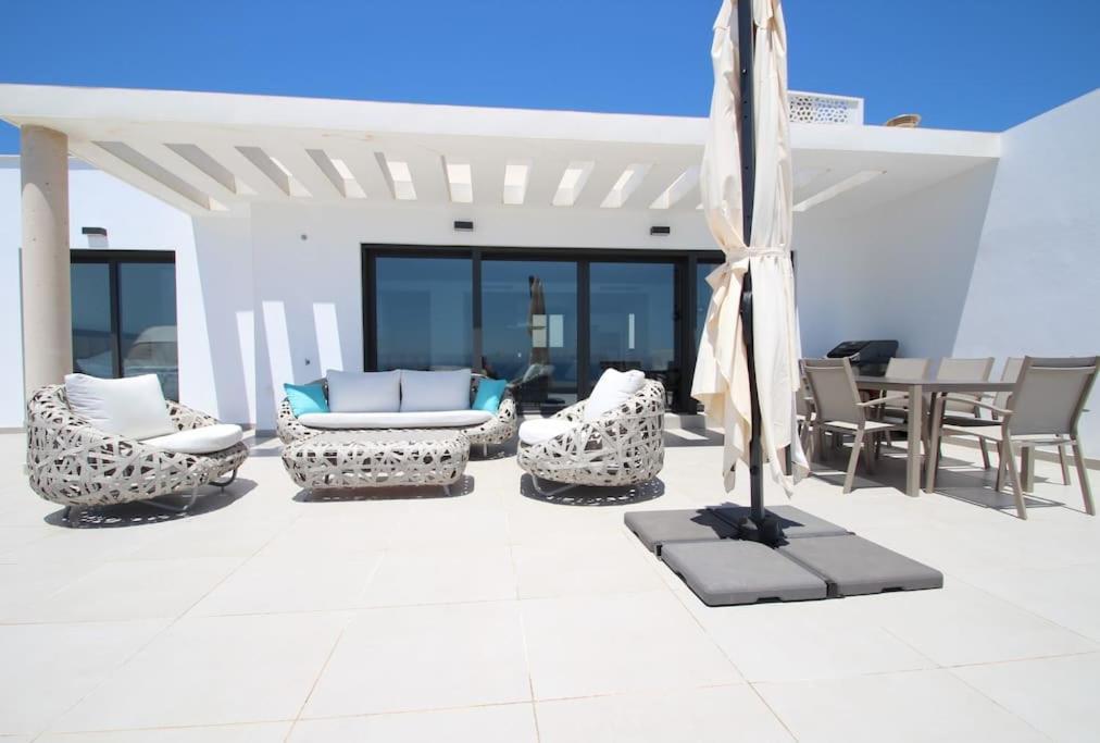 Ferienwohnung Luxurious Penthouse With Huge Panoramic Terrace San Roque  Exterior foto